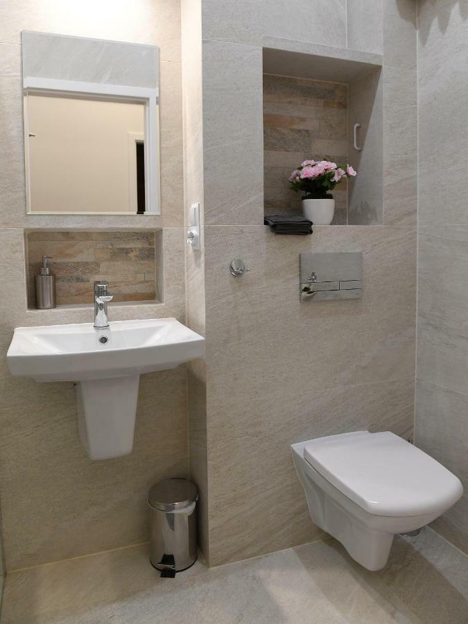 Apartament Na Dlugiej Warszawa Exteriör bild